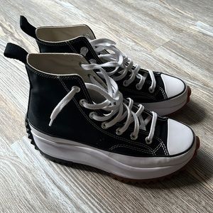 Women’s high top Converse platform